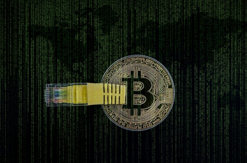 欧易交易所：获阿布扎比金融牌照 合规资产托管服务上线 全球持牌数达4个